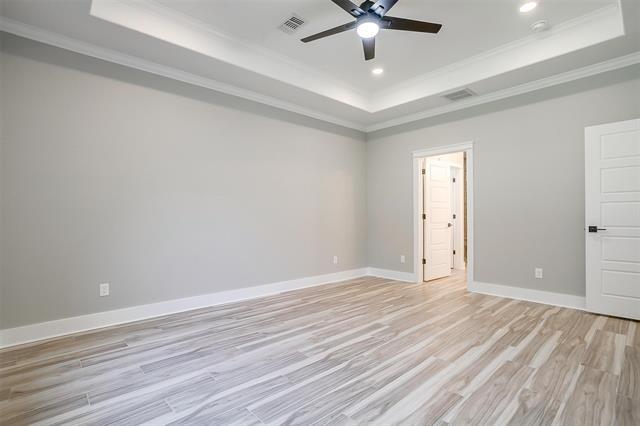 Building Photo - 908 Meadowlark Ln
