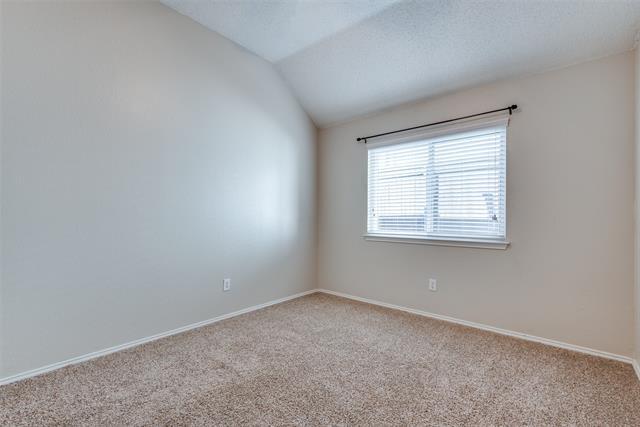 Building Photo - 8205 Burleigh St