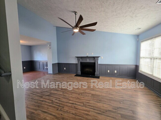 Building Photo - 4716 Cedar Pass Dr