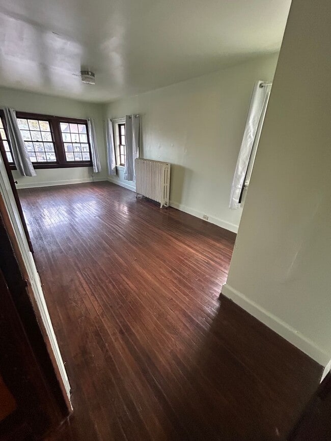 Building Photo - 643 Wildwood Blvd