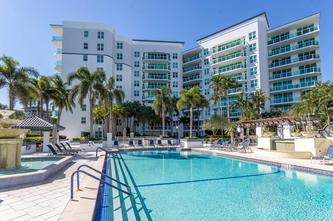 Building Photo - 500 SE Mizner Blvd