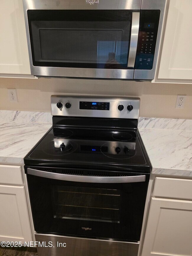 Building Photo - 3596 Evers Cv