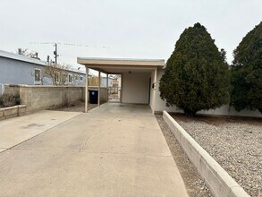 Building Photo - NE Property