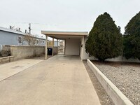 Building Photo - NE Property