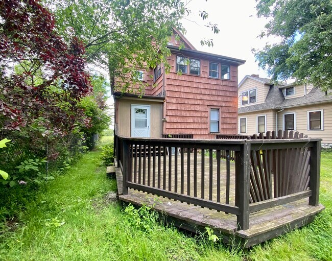Building Photo - 664 Corley St