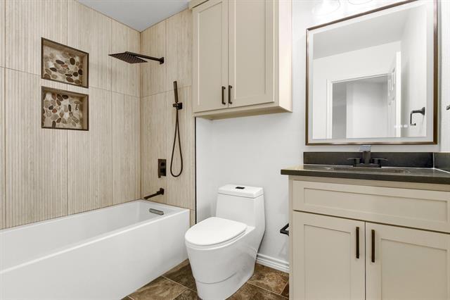 Building Photo - 601 Jeans Creek Dr