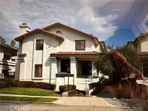 Building Photo - 102 S Sierra Madre Blvd