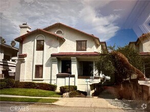Building Photo - 102 S Sierra Madre Blvd