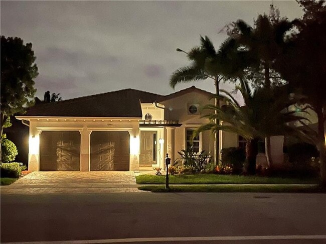 Building Photo - 10980 NW 78th Pl