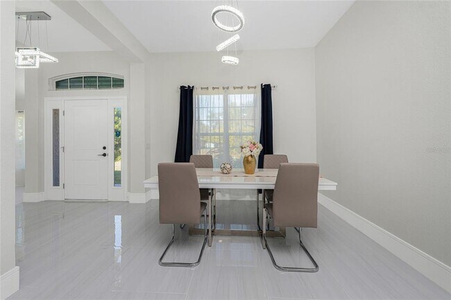 Building Photo - 22497 Vale Ave