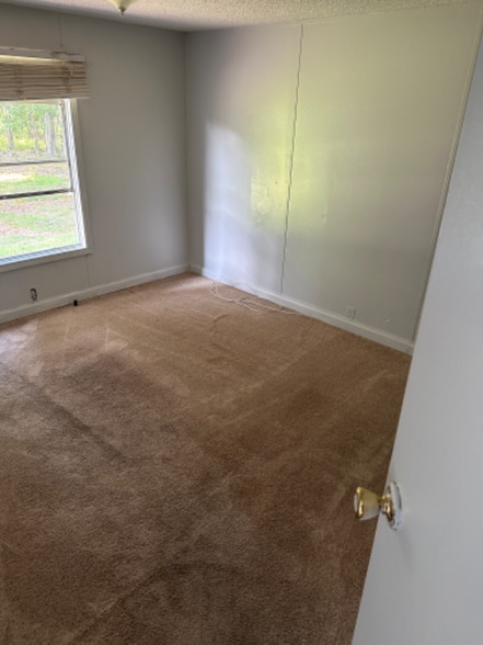 Building Photo - 1929 Arthur Lawrence Dr