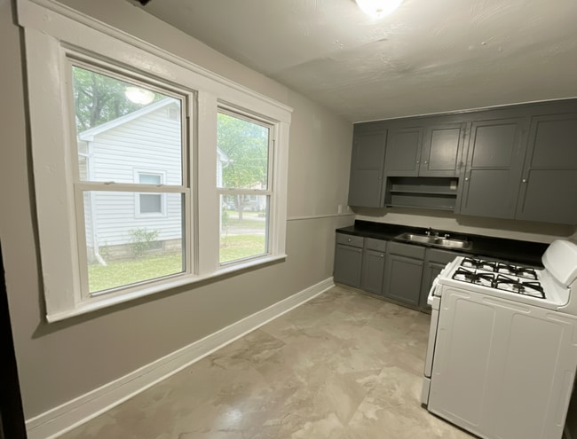 Building Photo - 2403 Mira Ct