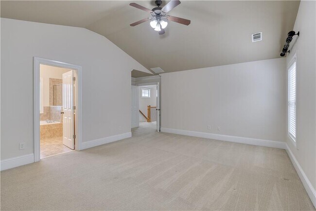 Building Photo - 4822 Abberley Ln