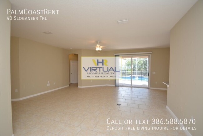 Building Photo - Pool Home with 4 bed, 2 bath located in Se...