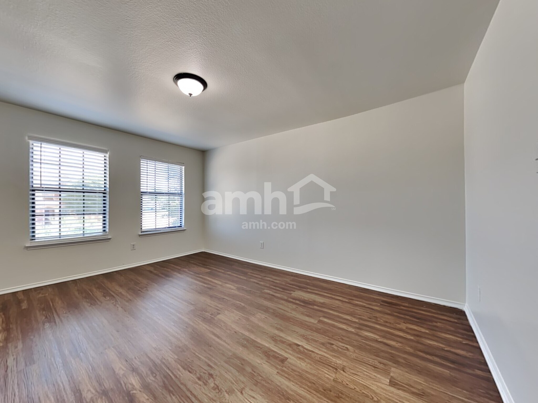 Building Photo - 4301 Summer Star Ln