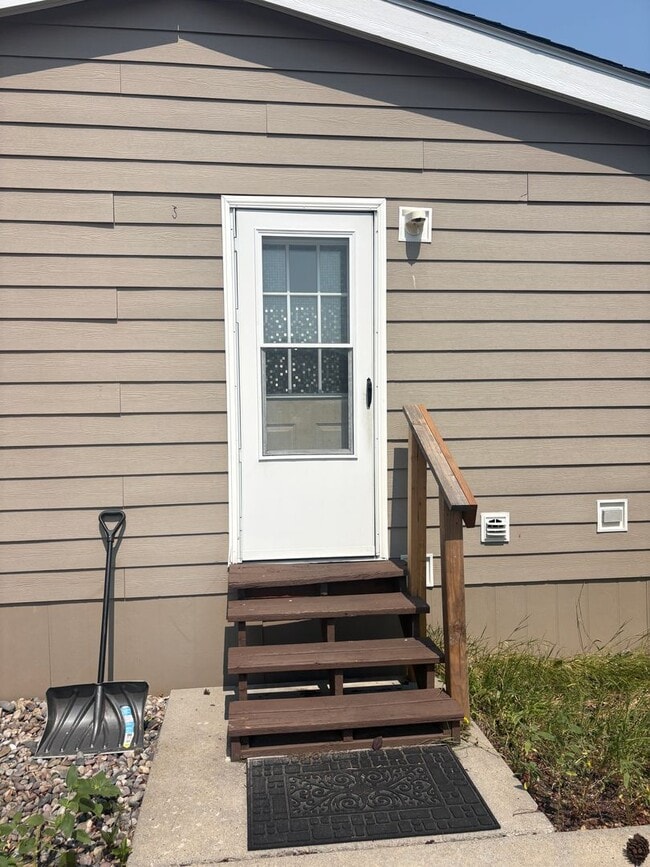 Building Photo - 2703 Olivine St