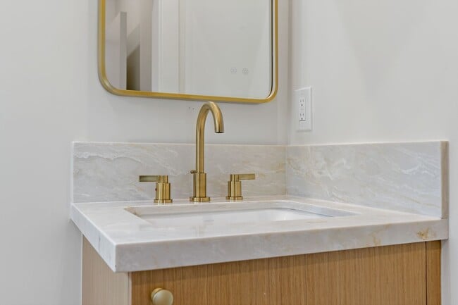 Building Photo - Beautifully Renovated 3-Bedroom Home – Mod...