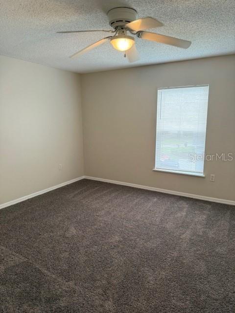 Building Photo - 744 Paris Dr