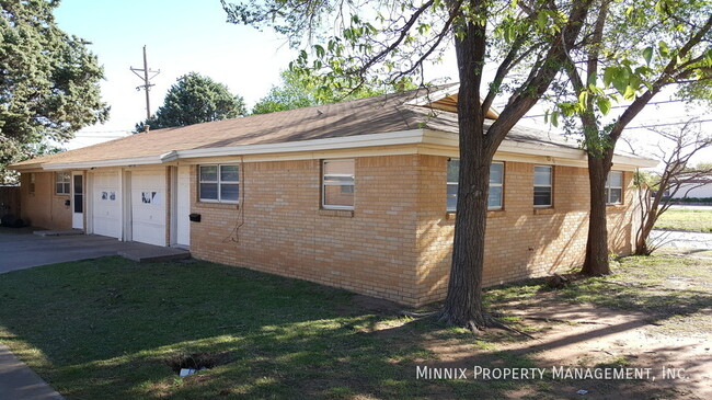 Building Photo - 1602 58th St