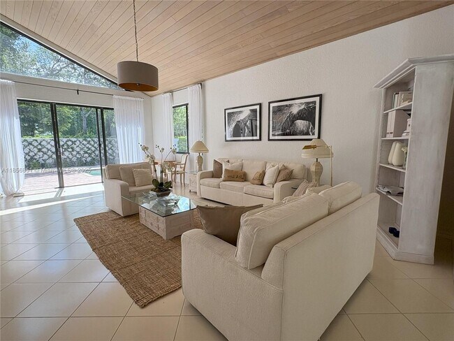 Building Photo - 2538 Windsor Way Ct