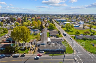 Building Photo - 130 N 4th Ave