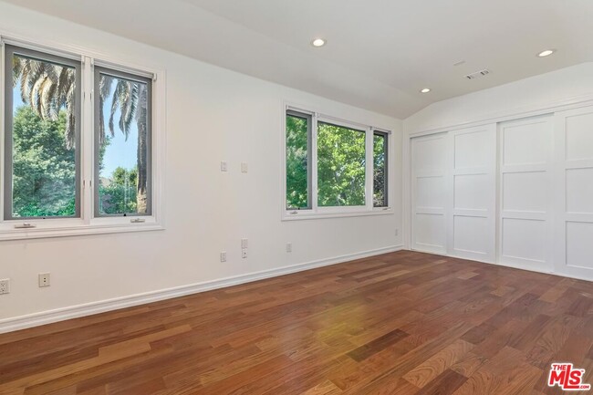 Building Photo - 2890 Forrester Dr