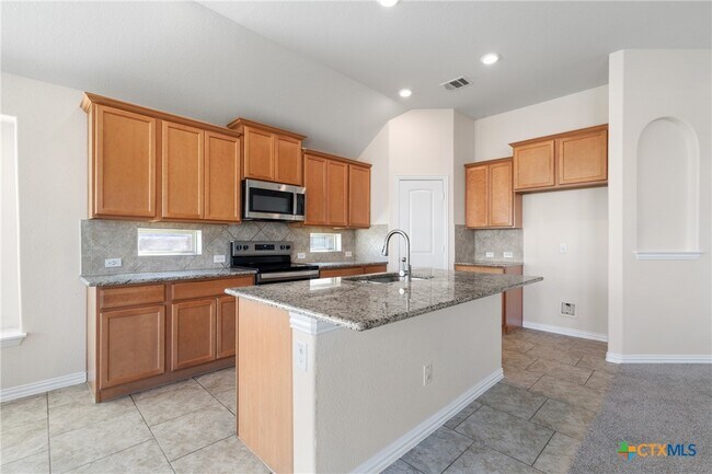 Building Photo - 1025 Arvada Dr