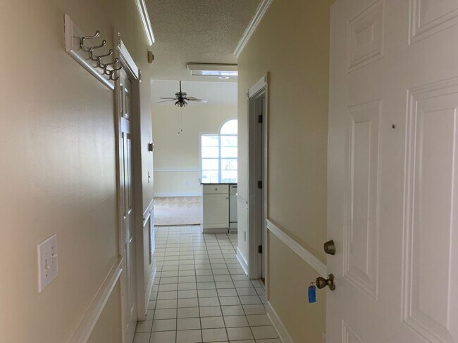 Building Photo - 4745 Wild Iris Dr