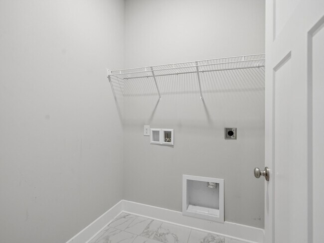 Building Photo - 112 Missouri Dr