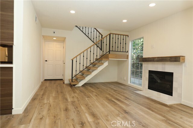 Building Photo - 10420 Bogardus Ave