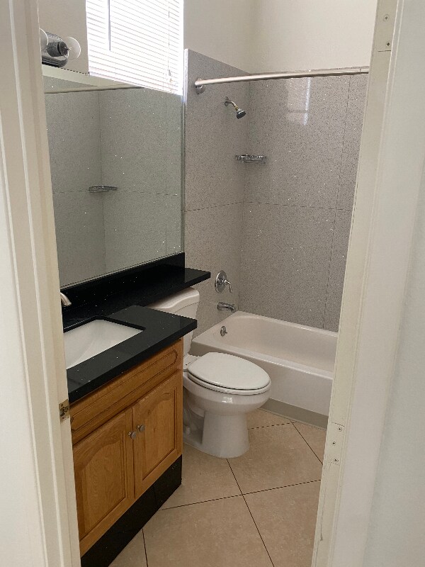 Building Photo - 419 Yarnell Dr