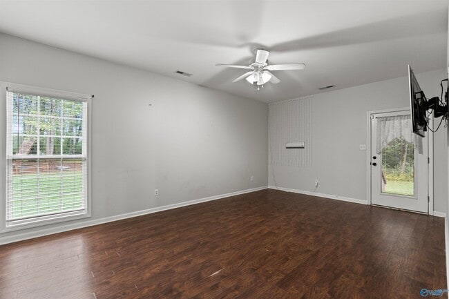 Building Photo - 26710 Newby Rd