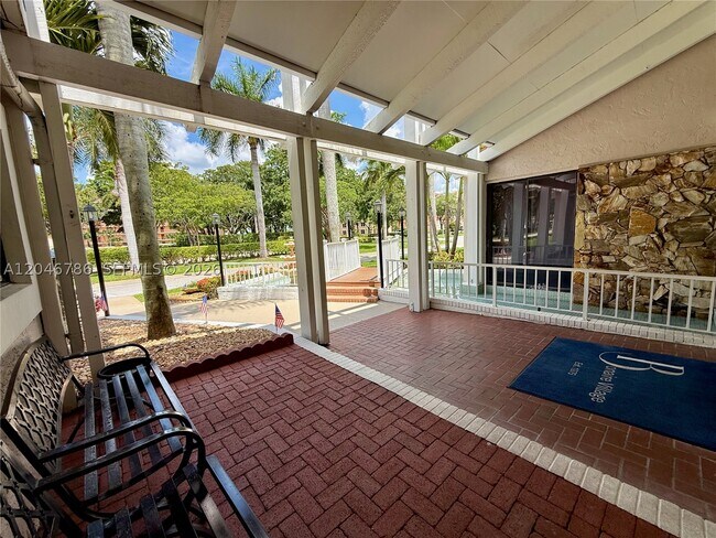 Building Photo - 14790 Bonaire Blvd