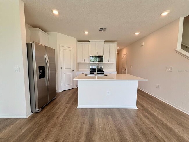 Building Photo - 709 Spartina St