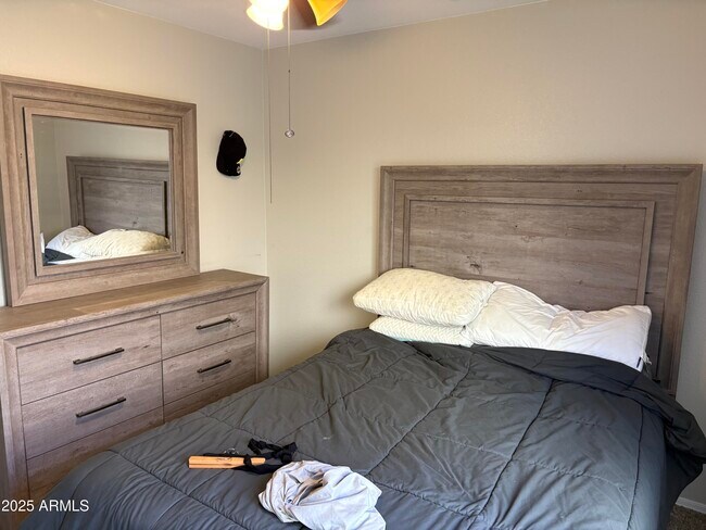 Building Photo - 17901 N 111th Dr