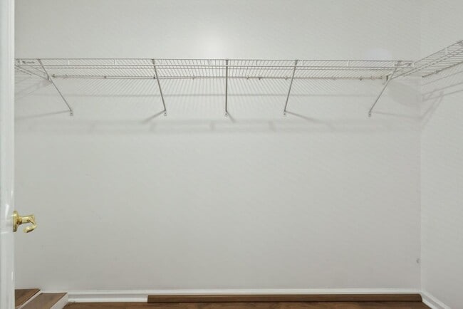 Building Photo - 1727 Canopy Oaks Dr