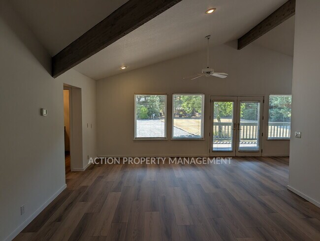 Building Photo - 3 bed 2.5 bath home in a private country setting, close to town. All new luxury vinyl plank floor...