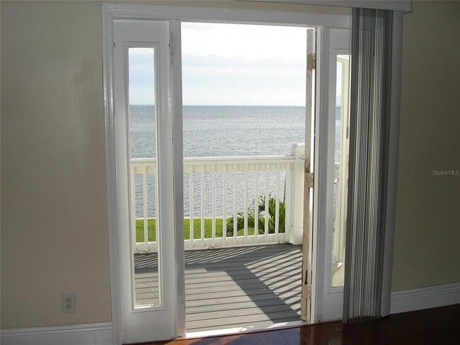 Building Photo - 5248 Beach Dr SE