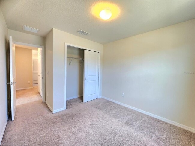 Building Photo - 5722 Wooden Pine Dr