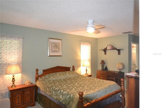 Building Photo - 3276 Buckhorn Dr