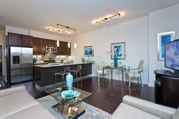 Building Photo - 471 W Huron St