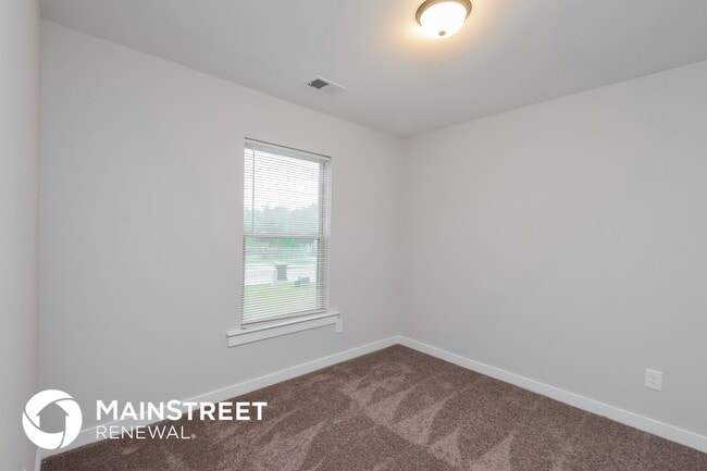 Building Photo - 865 Maple Trce