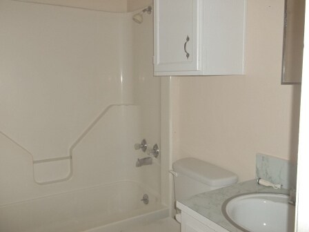 Building Photo - 123 Wolf Rd