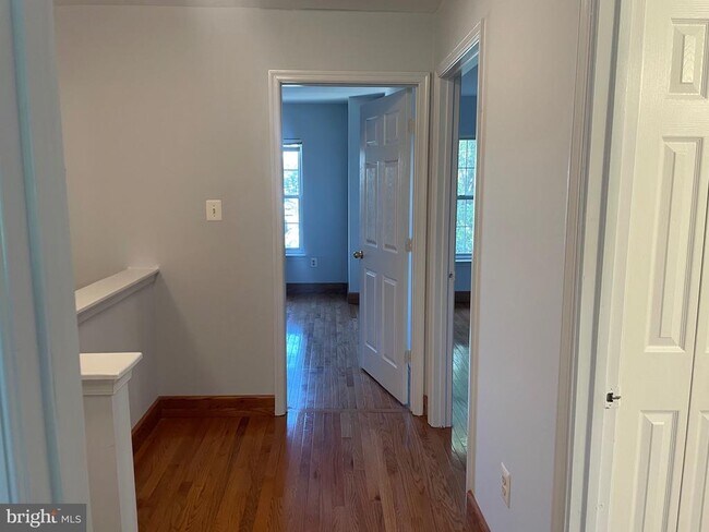 Building Photo - 3996 Royal Lytham Dr