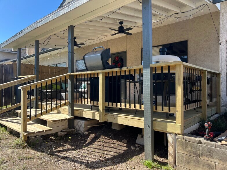 Large new back patio - 12132 Vista Nogal St