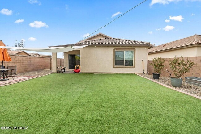 Building Photo - Beautiful Home in Rancho Sahuarita!