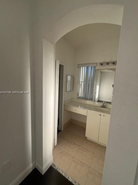 Building Photo - 8305 NW 108th Ave