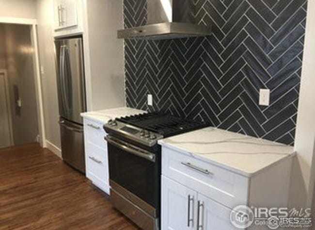 Building Photo - 1601 15th Ave