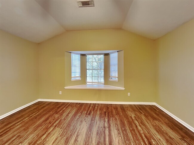 Building Photo - 31306 Perlican Dr