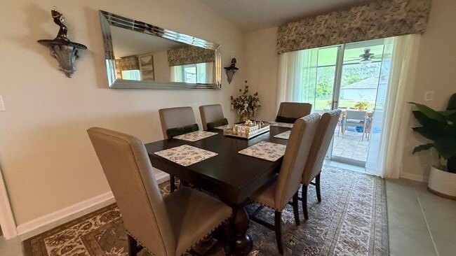 Building Photo - Beautiful 3 bed 2 bath Home - Unfurnished